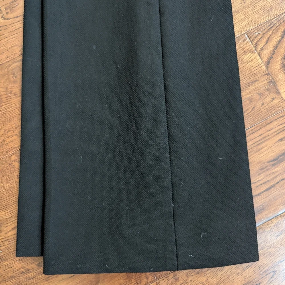 NWT White House Black Market The Trouser Black Lux Dress Pants Slacks Size 2P - Picture 2 of 7